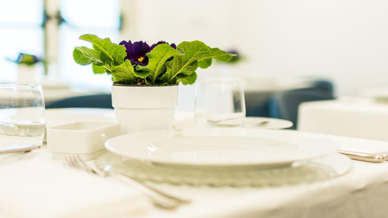 Cafe Bleu Relais Hotel Sassari Exterior photo